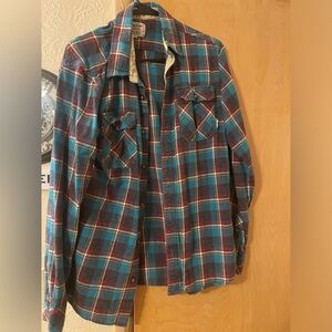 Burton Men’s Flannel long sleeve shirt, Size: Medium.
